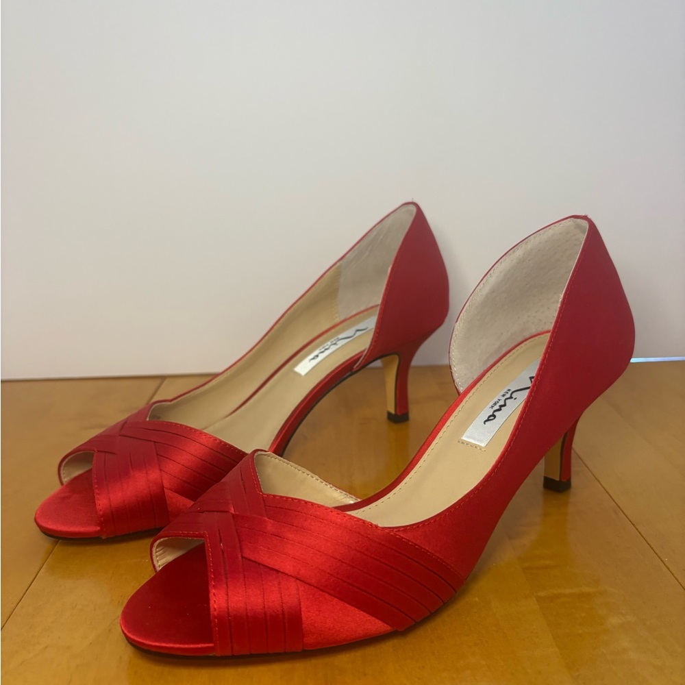 Nina || Contesa Satin D’Orsay Mid-Heel Pumps Red with Peep Toe